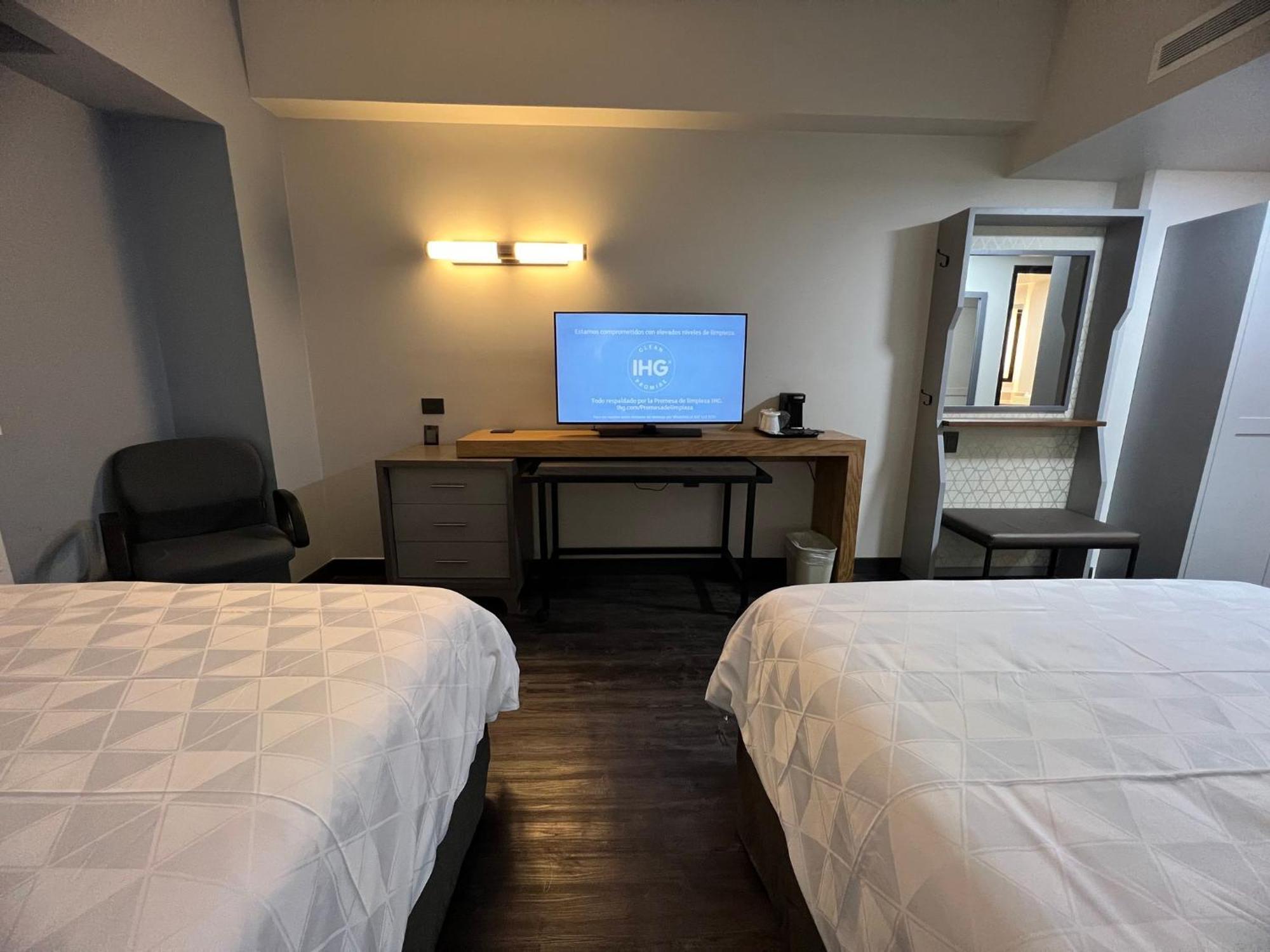 Holiday Inn Uruapan By Ihg Kültér fotó