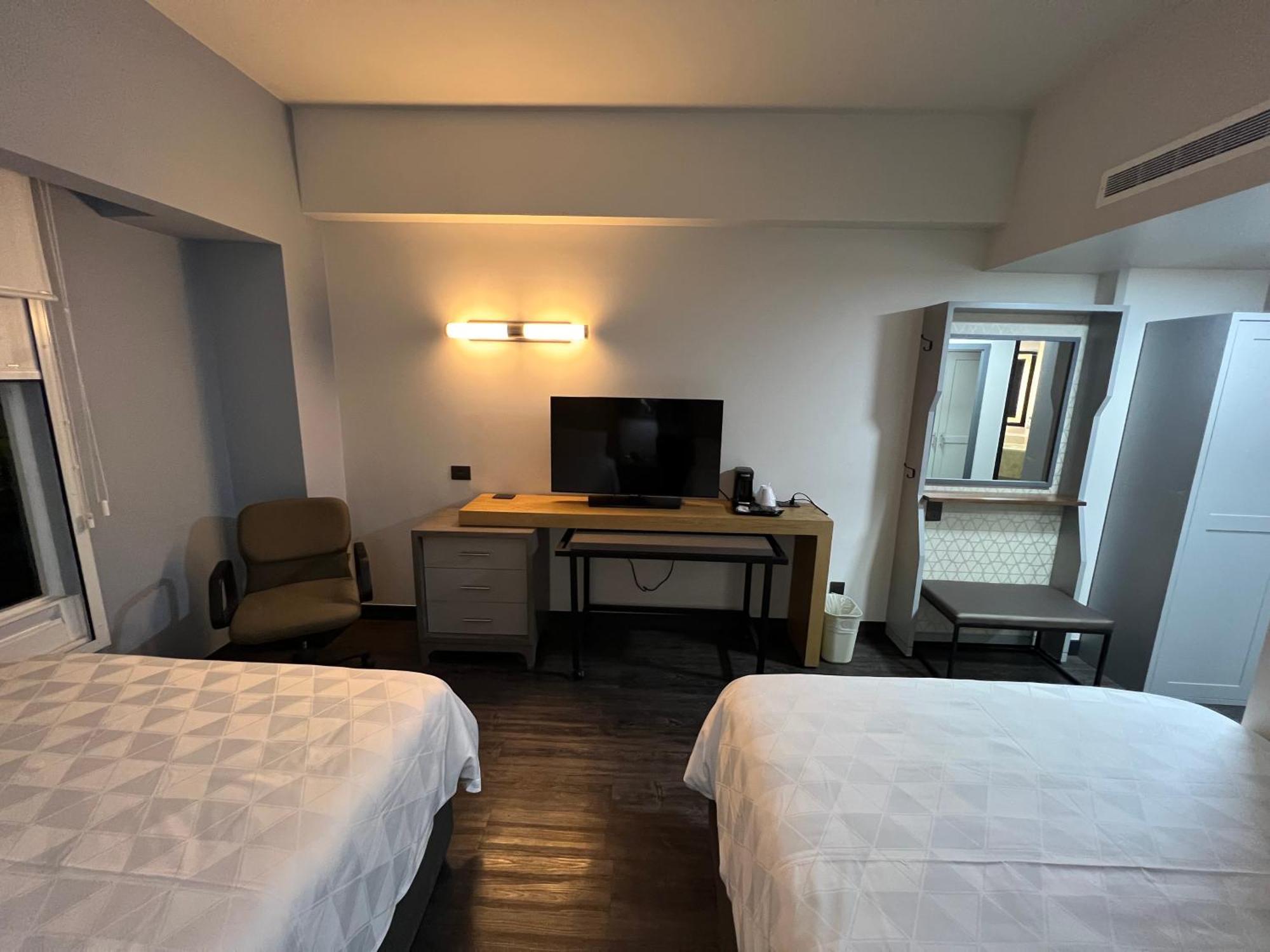 Holiday Inn Uruapan By Ihg Kültér fotó