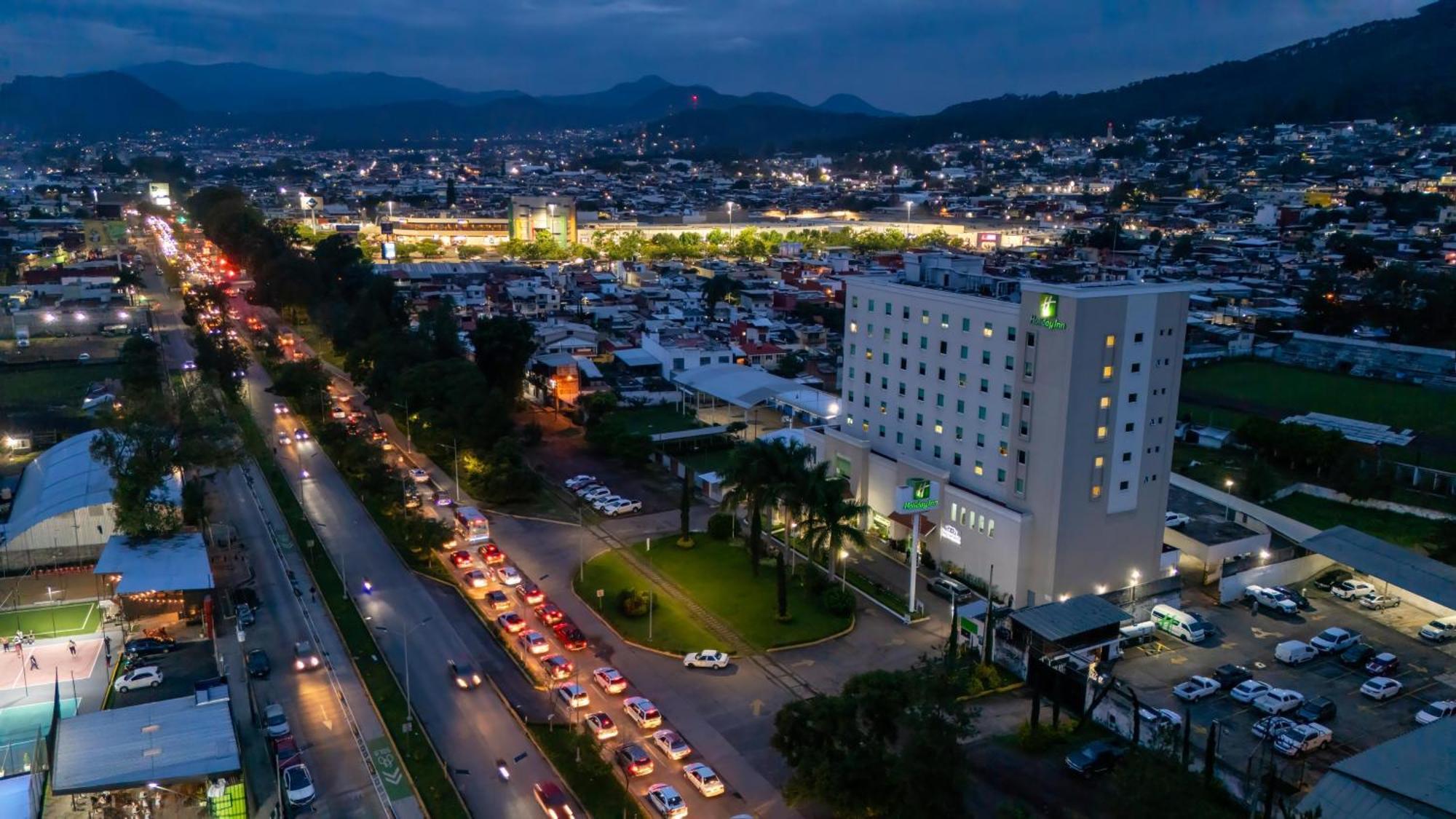 Holiday Inn Uruapan By Ihg Kültér fotó