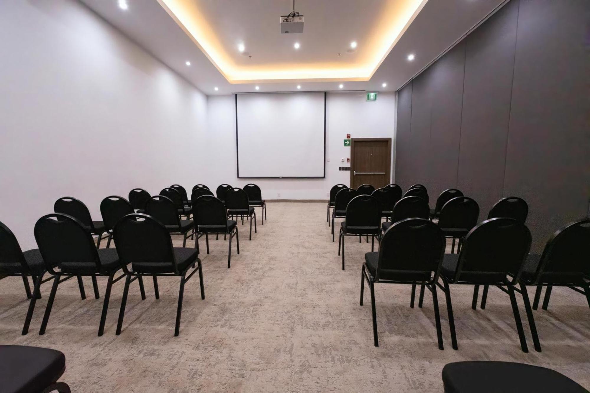 Holiday Inn Uruapan By Ihg Kültér fotó