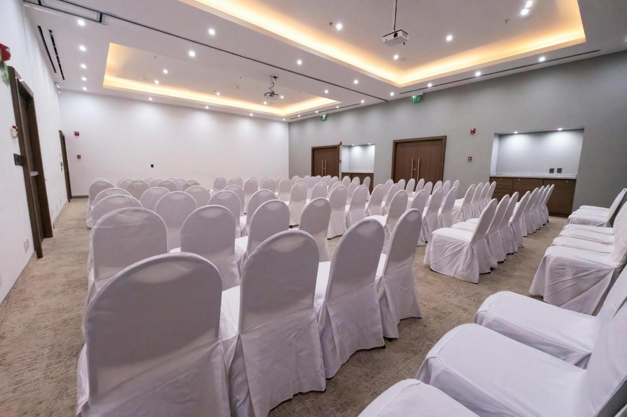 Holiday Inn Uruapan By Ihg Kültér fotó