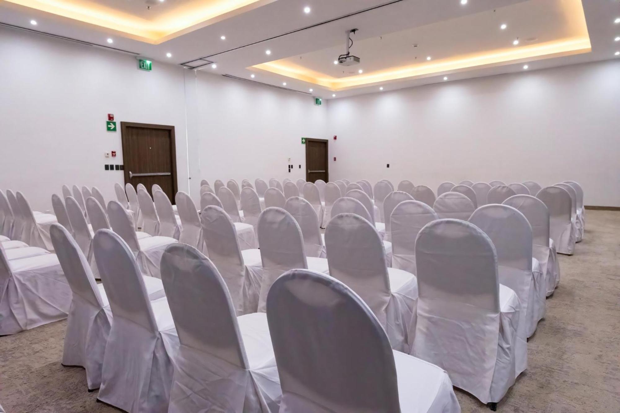 Holiday Inn Uruapan By Ihg Kültér fotó